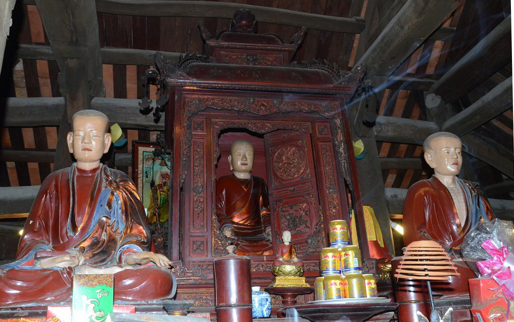 Statues of three Truc Lam Zen sect founders at Vinh Nghiem Pagoda recognised as national treasure